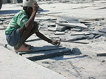 plaatje: Landelijke India Werkgroep (fotograaf),<br> steengroeve Andhra Pradesh, okt 2007.